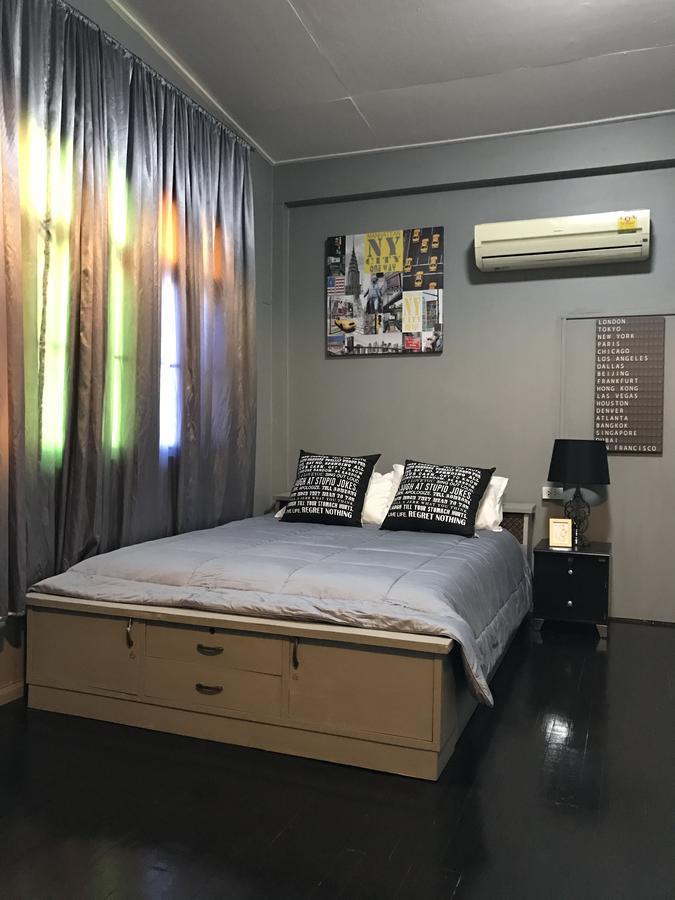 Add Home Hostel Vipavadee 42 Бангкок Экстерьер фото